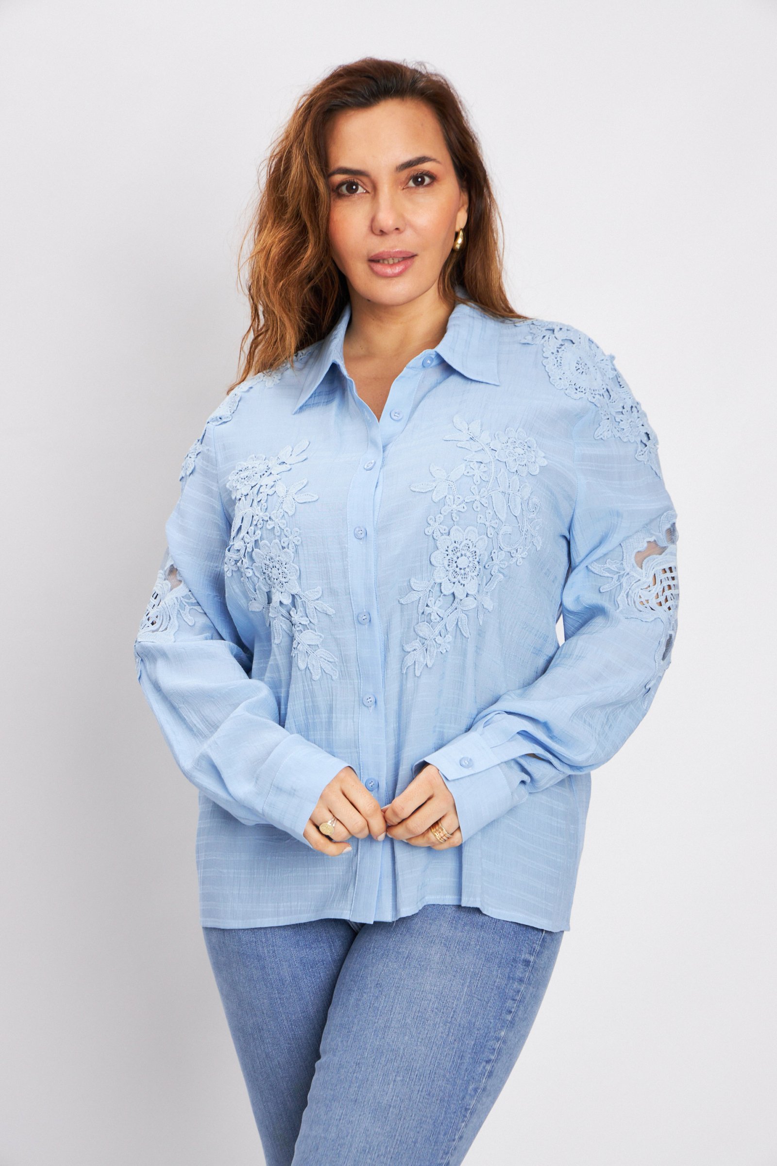 Camisa Bordada Encaje